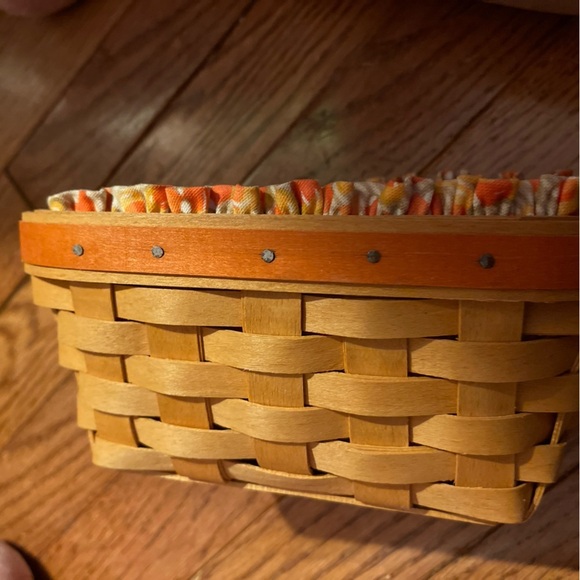 1999 Longaberger Candy Corn Basket w/ Liner & Brochure Halloween & Protector - Picture 1 of 10